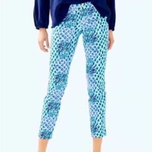 Lilly Pulitzer Pineapple Preppy Blue and Green Skinny Ankle Pants Sz 8